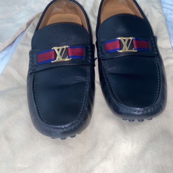 Authentic LOUIS VUITTON Men Shoes Size 8.5 US main image 4